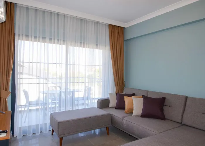 Aparthotel Juglans 4*