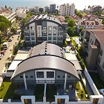 Juglans Ξενοδοχείο με διαμερίσματα Φετιγιέ
