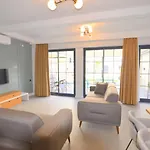 Juglans 4* Φετιγιέ